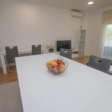 Apartamento Radnik *